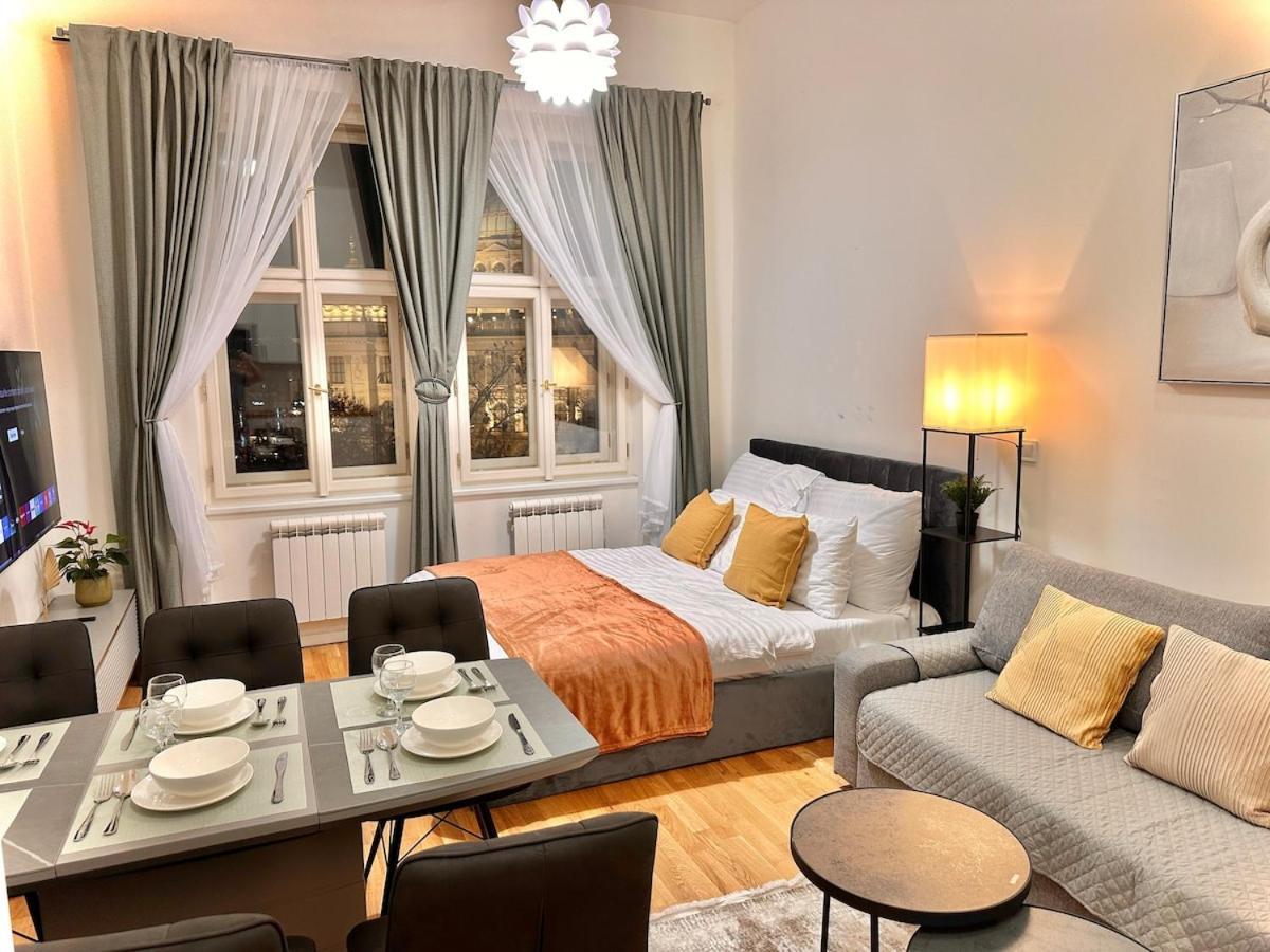 Modern 1 Retreat With Stunning Museum Views Apartmán *